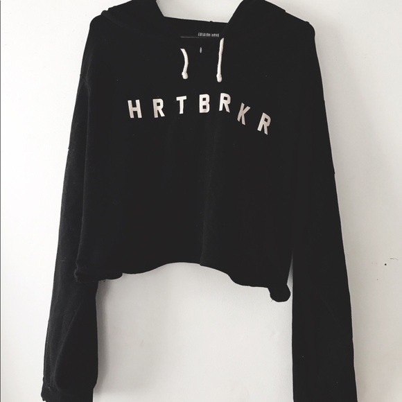 Fashion Nova Tops - Fashion Nova Plus Sz 2X Cropped HrtBrkr Hoodie 🖤